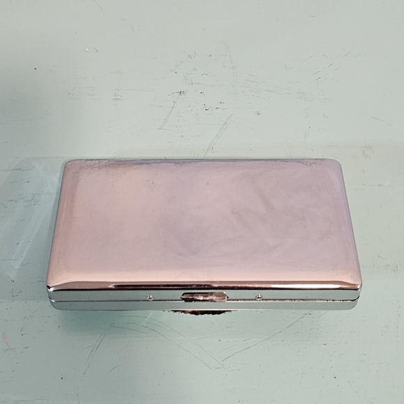 Rhinestone Crown Cigarette or Business Card Holder - Picture 3 of 4